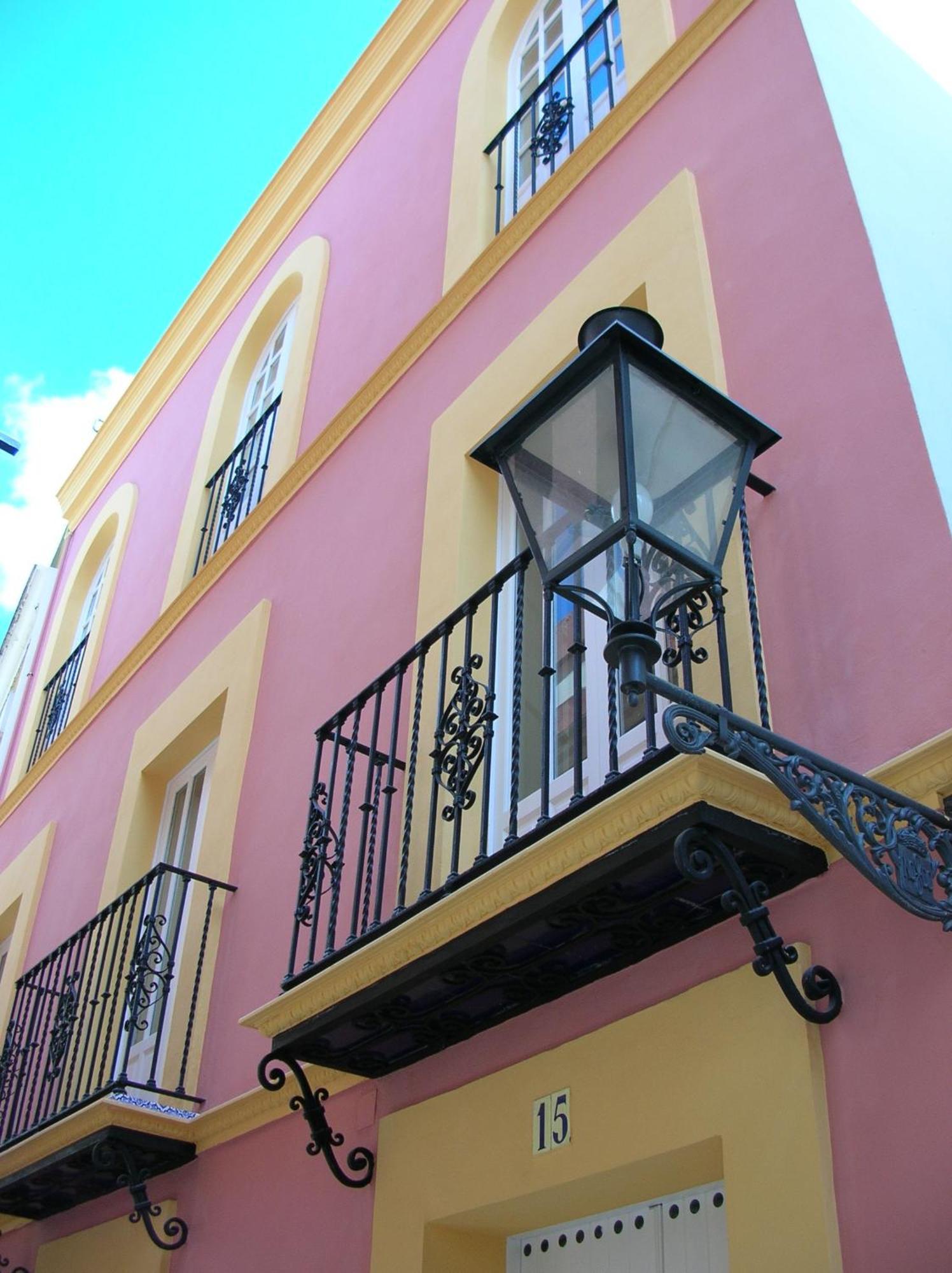 Un Patio En Santa Cruz Seville